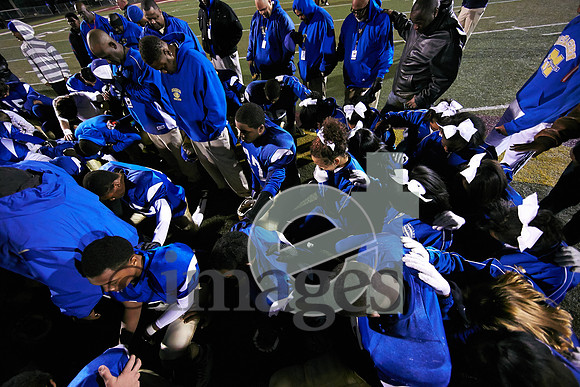 2296gmsaa11-17-12