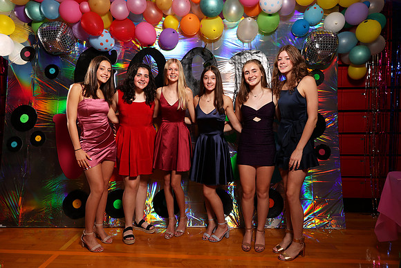 056hoco9-18-21