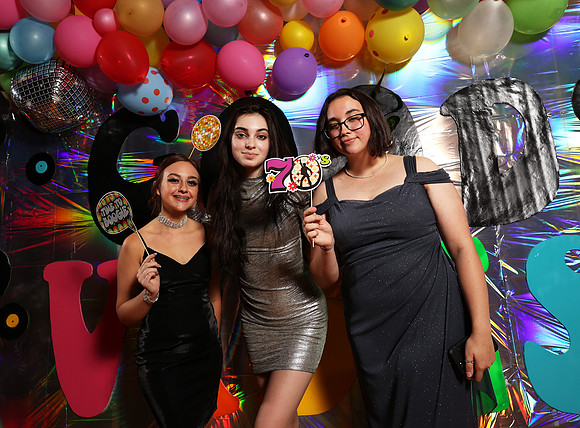 100hoco9-18-21