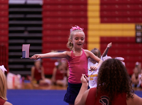 221cheer6-8-16