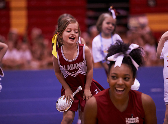 154cheer6-8-16