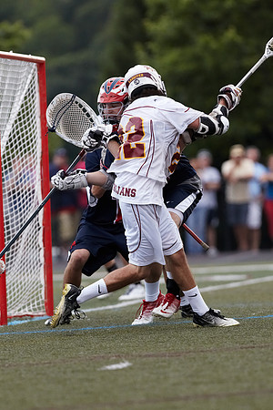 446LaxvM5-19-12