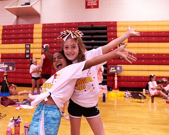 069cheer6-8-16