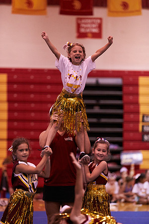 261cheer6-8-16