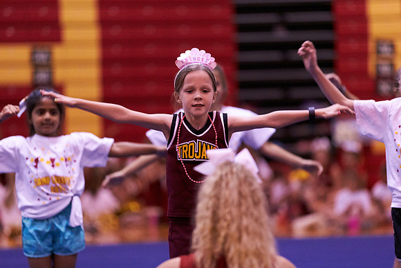 336cheer6-8-16