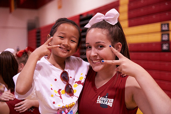 095cheer6-8-16