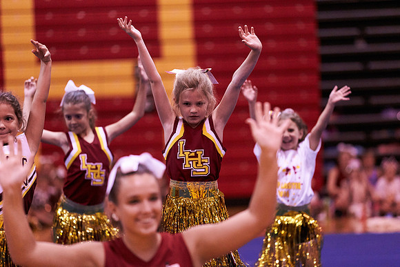 295cheer6-8-16