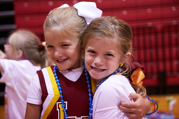 055cheer6-8-16