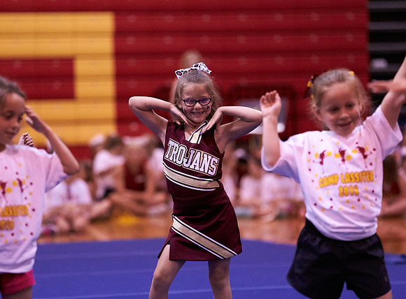224cheer6-8-16