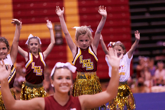 296cheer6-8-16