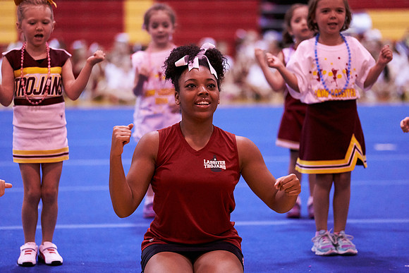 139cheer6-8-16