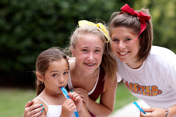 093cheer7-27-09