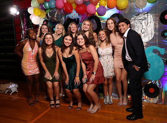 046hoco9-18-21