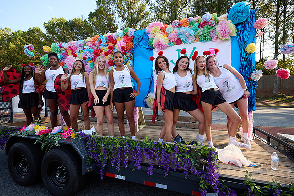 1657hoco9-20-24