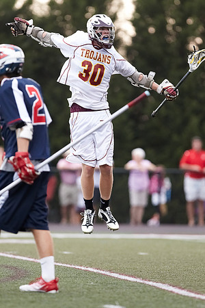 335LaxvM5-19-12