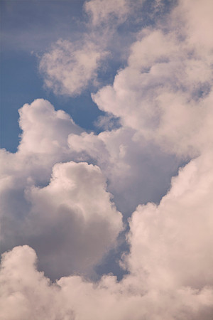 Dramatic Sky Backgrounds 04