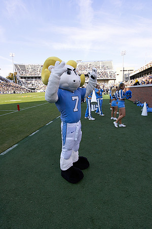 127uncgatech11-17-07