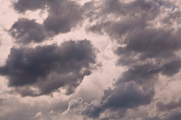 Dramatic Sky Backgrounds 09