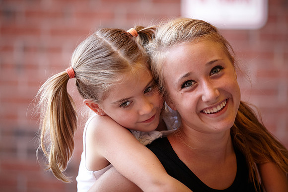 047cheer6-6-11