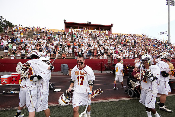 462LaxvM5-19-12