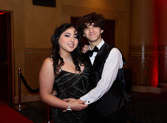 030prom3-23-24