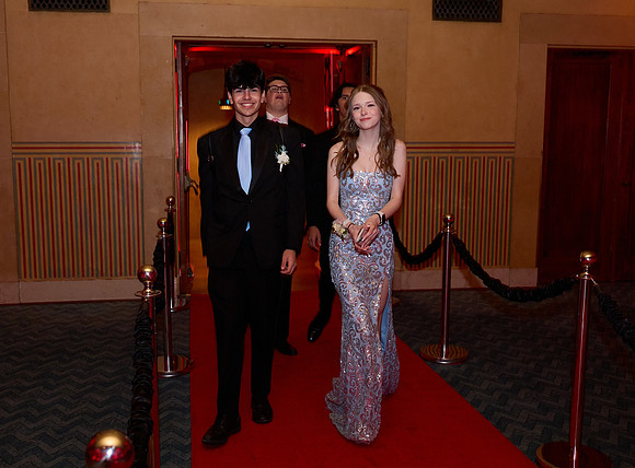 066prom3-23-24
