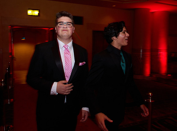 068prom3-23-24