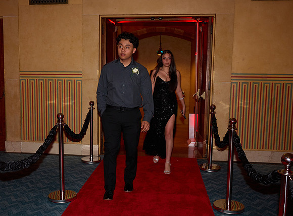 073prom3-23-24