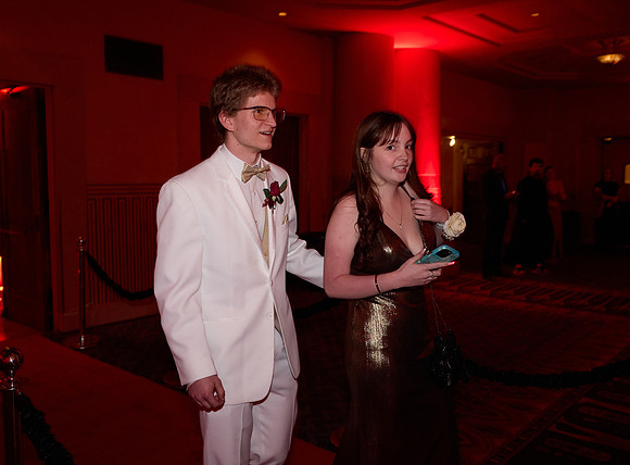 105prom3-23-24