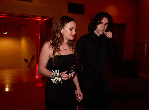 122prom3-23-24