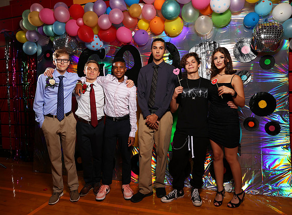 099hoco9-18-21