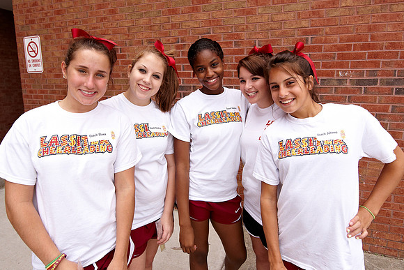 083cheer7-27-09