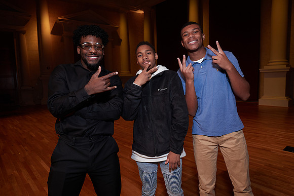 083LFA12-2-18