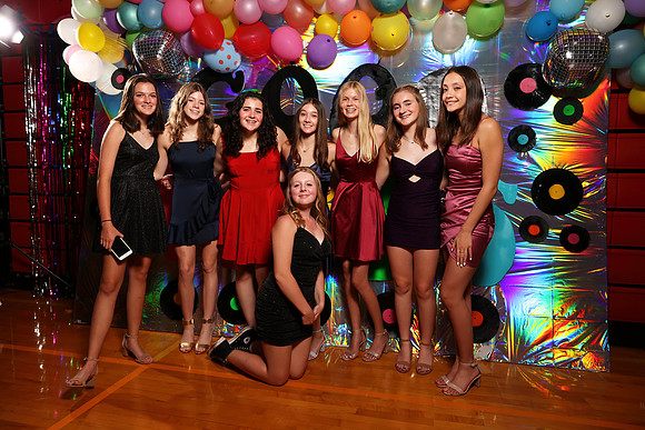 057hoco9-18-21