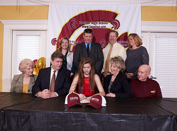 032sign085sign2-4-15