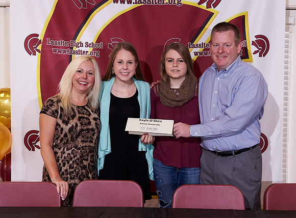 037sign093sign2-4-15