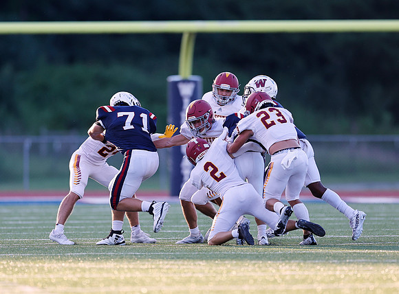 104LW8-12-22