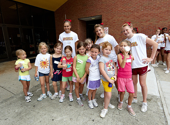079cheer7-27-09