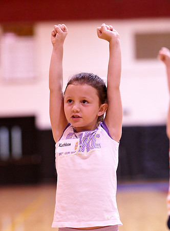 027cheer7-27-09