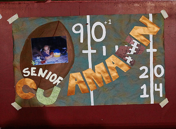 052LE11-8-13